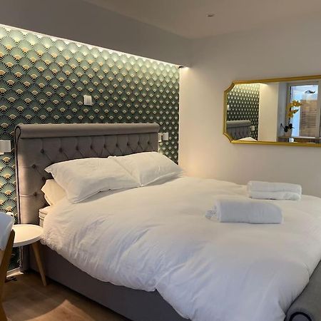 Apartamento Hideaway Boutique Atenas Exterior foto