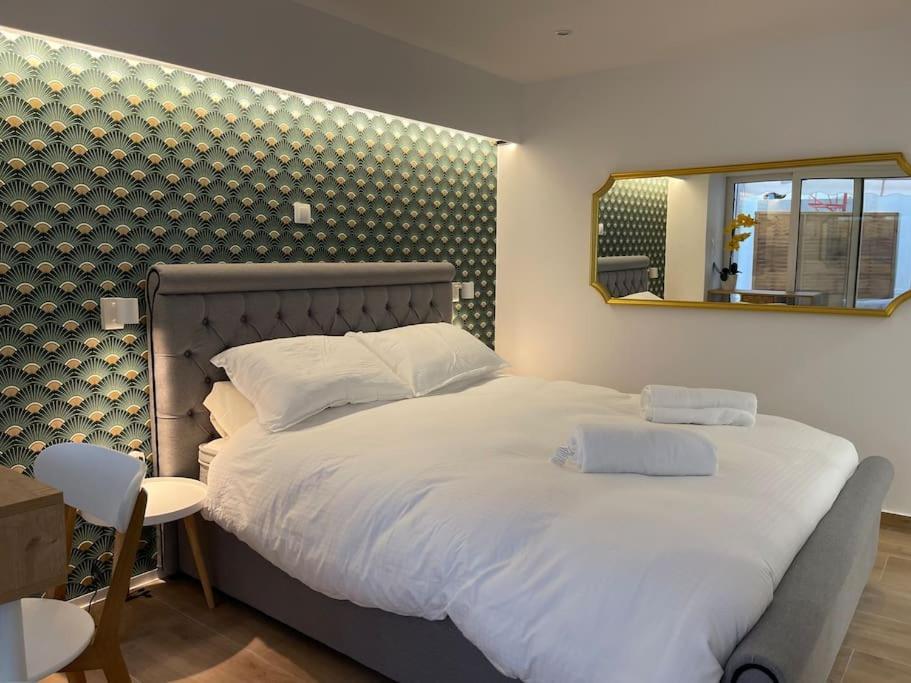 Apartamento Hideaway Boutique Atenas Exterior foto